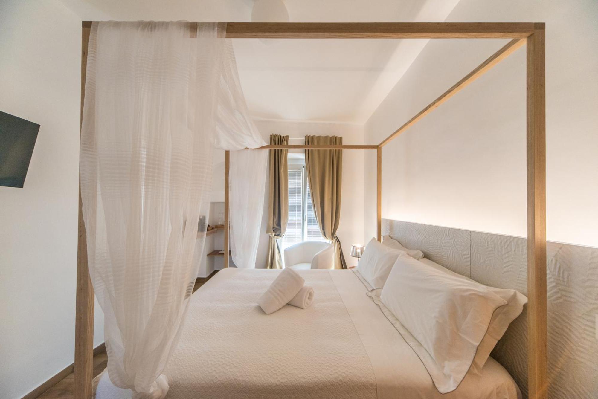 Suite Santa Chiara ตรานิ ภายนอก รูปภาพ